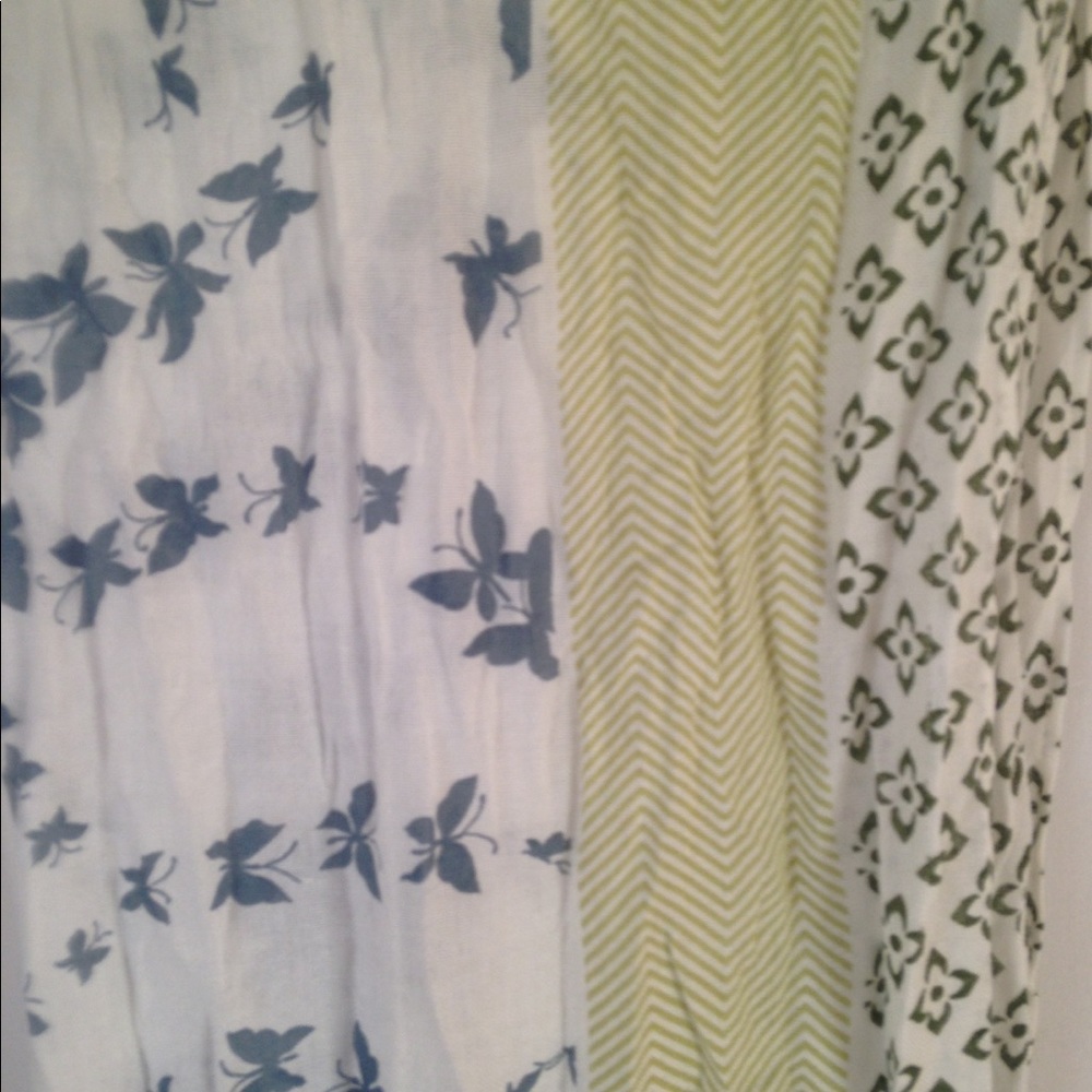 Gap Scarf With Blue Butterflies - image 4